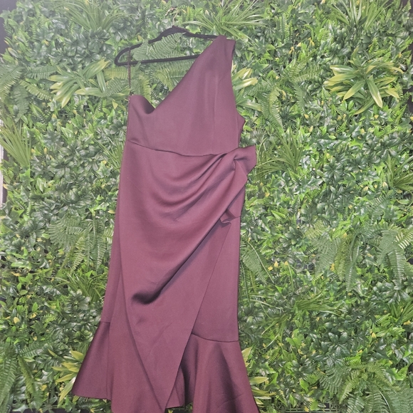 ASOS Design One Shoulder Tucked Peplum Pencil Midi Dress - Picture 5 of 5